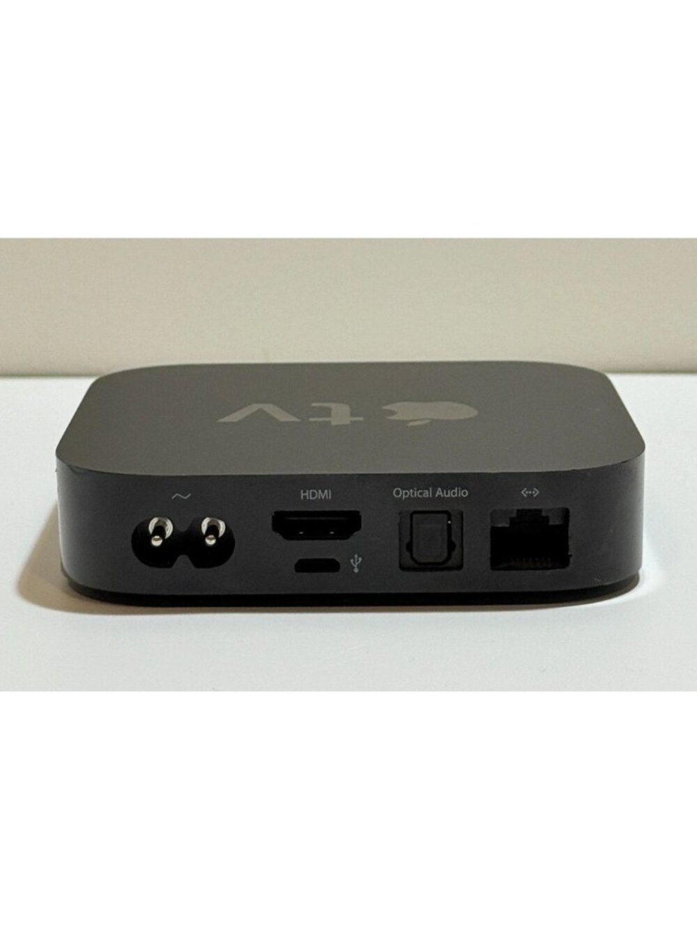 Apple TV 3rd Gen A1469 HD 1080p Media Streamer + Remote & Power – In 4K Box